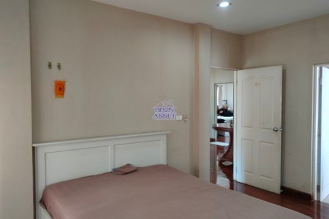 House in Pak Kret, Thailand 4 bedrooms № 156138 - photo 26