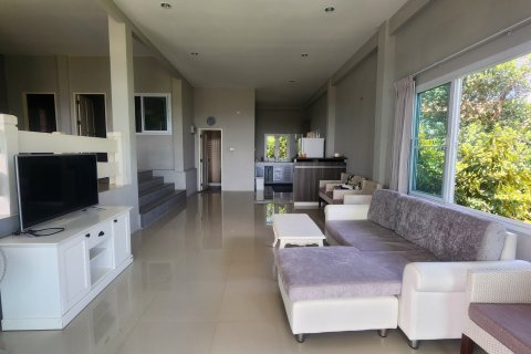 House in Ko Samui, Thailand 9 bedrooms № 137150 - photo 7