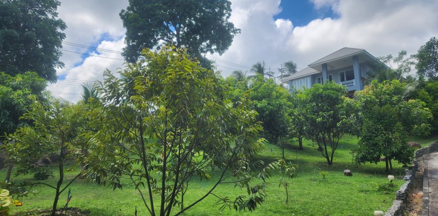 House in Ko Samui, Thailand 9 bedrooms № 137150