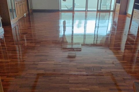 Condo in Bangkok, Thailand, 3 bedrooms  № 158764 - photo 5