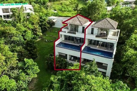 House in Phuket, Thailand 4 bedrooms № 136703 - photo 1