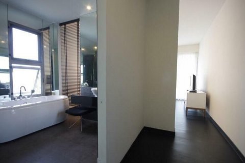 House in Phuket, Thailand 4 bedrooms № 136703 - photo 12