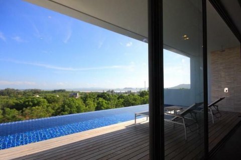 House in Phuket, Thailand 4 bedrooms № 136703 - photo 14