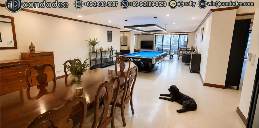 Condo in Watthana, Bangkok, Thailand, 3 bedrooms  № 201399