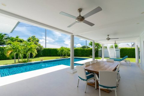 Villa in Hua Hin, Thailand 3 bedrooms № 114749 - photo 8