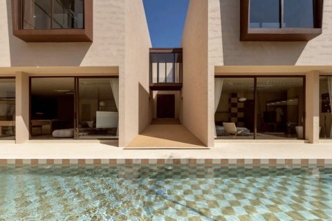 Villa in Pattaya, Thailand 5 bedrooms № 153403 - photo 1