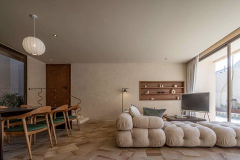 Villa in Pattaya, Thailand 5 bedrooms № 153403 - photo 4