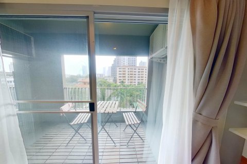 Studio dans le Condo à Khlong Toei, Bangkok, Thaïlande  № 173537 - photo 8