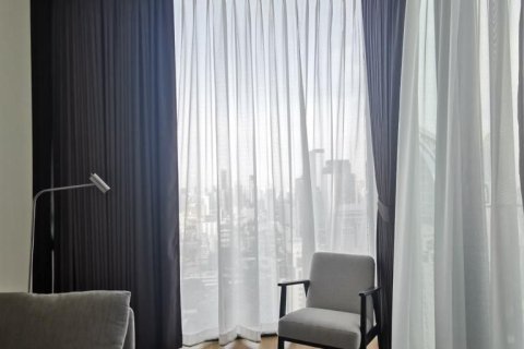 Studio dans le Condo à Pathum Wan, Bangkok, Thaïlande  № 173533 - photo 4