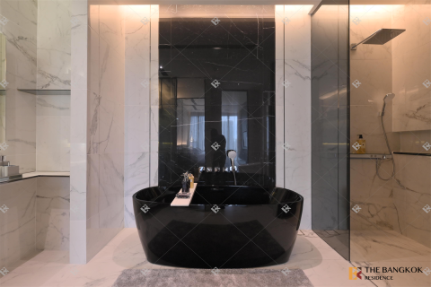 Condo in Bangkok, Thailand, 2 bedrooms № 186185 - photo 6