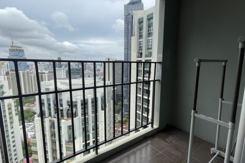 Condo à Huai Khwang, Bangkok, Thaïlande, 2 chambres № 201104 - photo 2