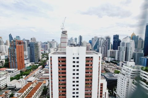 Condo à Watthana, Bangkok, Thaïlande, 3 chambres № 201102 - photo 13