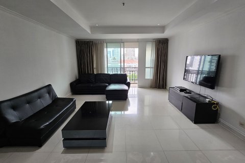 Condo à Watthana, Bangkok, Thaïlande, 2 chambres № 201106 - photo 10