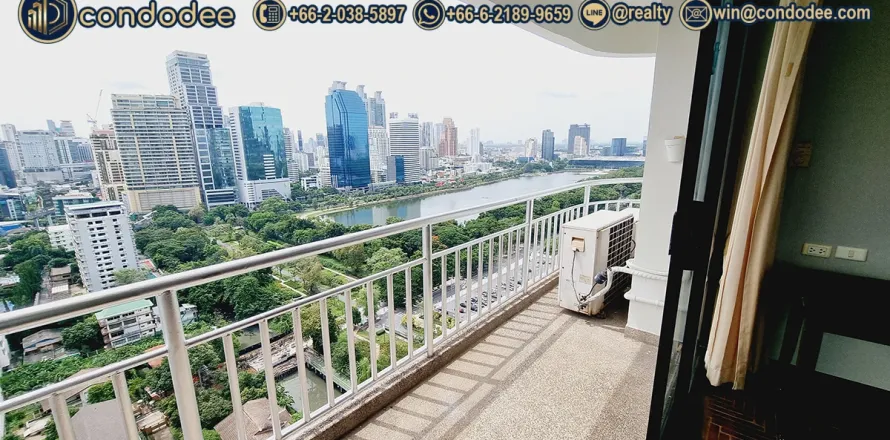 Condo à Khlong Toei, Bangkok, Thaïlande, 3 chambres № 201105