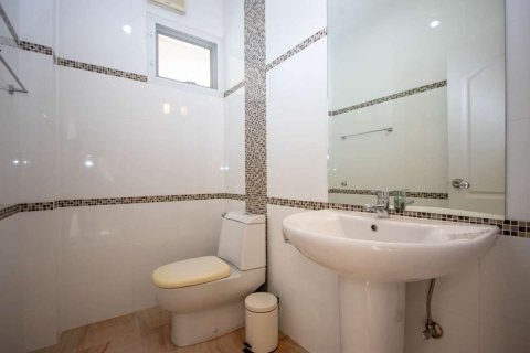 Дом в Чиангмае, Таиланд с 4 спальнями  № 121736 - фото 17