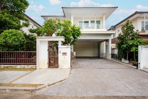 House in Chiang Mai, Thailand 3 bedrooms № 121737 - photo 1