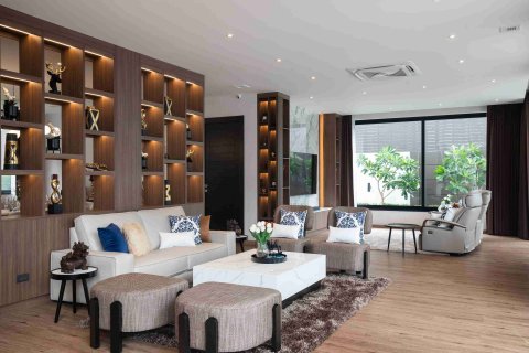 House in Chiang Mai, Thailand 5 bedrooms № 121739 - photo 15