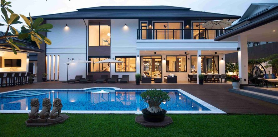 House in Chiang Mai, Thailand 5 bedrooms № 121739