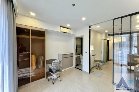 Eigentumswohnung in Huai Khwang, Bangkok, Thailand, 1 Schlafzimmer  № 219292 - Foto 2