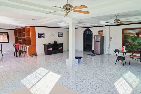 Дом в Хуа Хине, Таиланд с 5 спальнями  № 142866 - фото 3