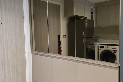 Кондоминиум с 2 спальнями в Клонг Тоэй, Бангкок, Таиланд № 157889 - фото 8