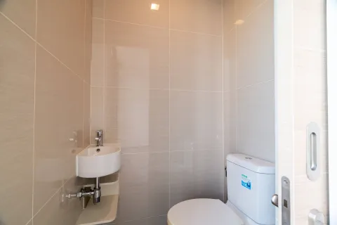 Studio in the Condo in Khlong Toei, Bangkok, Thailand  № 150357 - photo 5