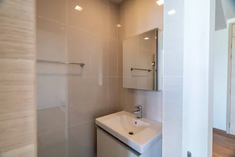 Studio in the Condo in Khlong Toei, Bangkok, Thailand  № 150357 - photo 10