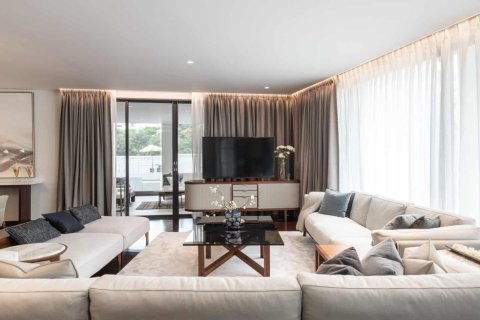 Кондоминиум с 3 спальнями в Бангкоке, Таиланд № 166864 - фото 3