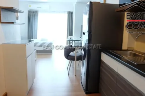 Estudio en el condominio en Jomtien Beach, Pattaya, Tailandia № 212642 - foto 2