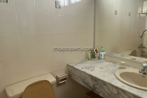 Condominio de 3 dormitorios en Jomtien Beach, Pattaya, Tailandia № 212644 - foto 26