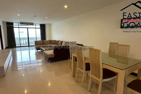 Condominio de 3 dormitorios en Jomtien Beach, Pattaya, Tailandia № 212644 - foto 16