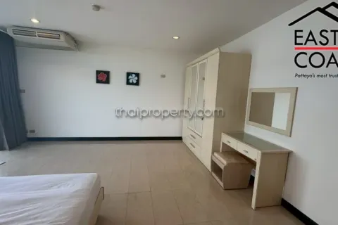 Condominio de 3 dormitorios en Jomtien Beach, Pattaya, Tailandia № 212644 - foto 28