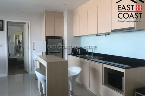 Condominio de 2 dormitorios en Jomtien Beach, Pattaya, Tailandia № 212643 - foto 7