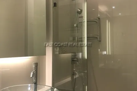 Condominio de 2 dormitorios en Jomtien Beach, Pattaya, Tailandia № 212643 - foto 10