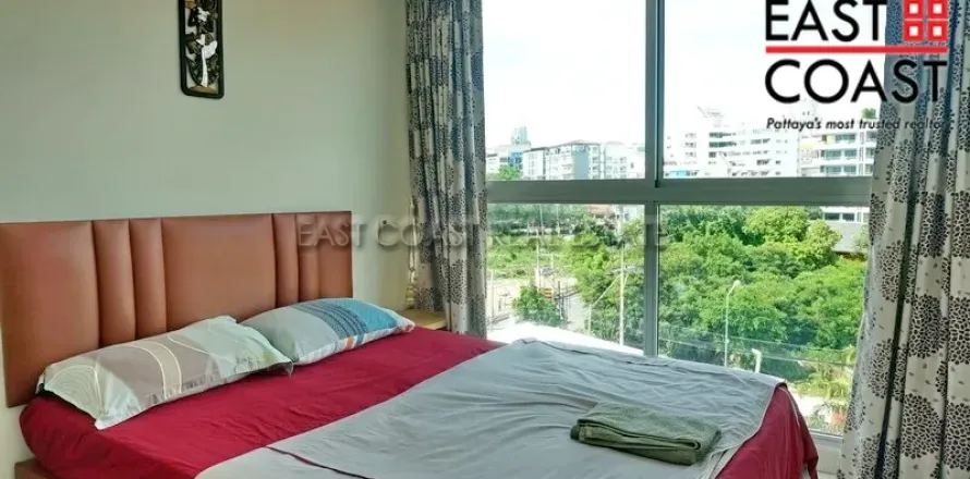 Condominio de 2 dormitorios en Pattaya, Tailandia № 212640