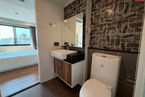 Condominio de 1 dormitorio en Jomtien Beach, Pattaya, Tailandia № 212646 - foto 11