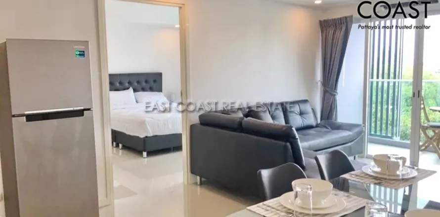 Condominio de 2 dormitorios en Pattaya, Tailandia № 212641