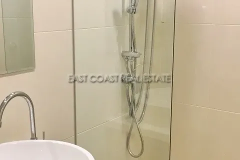 Condominio de 2 dormitorios en Pattaya, Tailandia № 212641 - foto 15