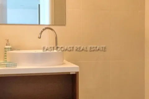 Condominio de 2 dormitorios en Pattaya, Tailandia № 212641 - foto 13