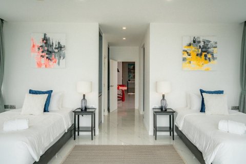 Вилла в Кату, Таиланд с 6 спальнями № 135639 - фото 17