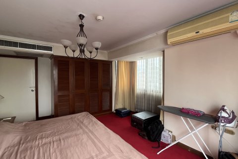 Condo à Khlong Toei, Bangkok, Thaïlande, 2 chambres № 200768 - photo 20