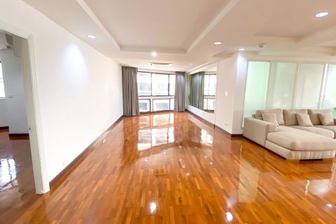 คอนโดมิเนียมในวัฒนา, กรุงเทพฯ, ประเทศไทย, 3 ห้องนอน № 200770 - รูปถ่าย 12