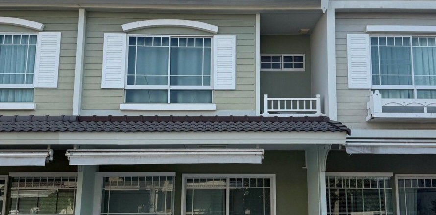 Таунхаус в Банг Каео, Таиланд с 2 спальнями № 164185