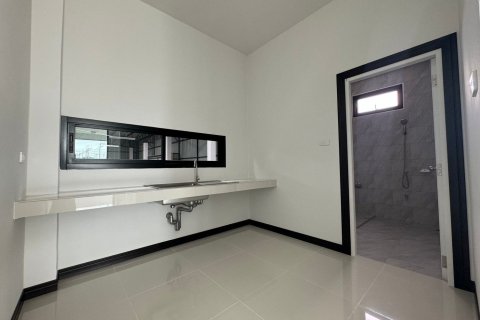 Entrepôt à Bang Len, Thaïlande № 164180 - photo 13