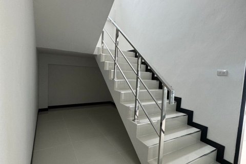 Entrepôt à Bang Len, Thaïlande № 164180 - photo 19