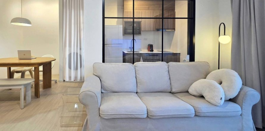 Condo in Phasi Charoen, Bangkok, Thailand, 2 bedrooms  № 164183