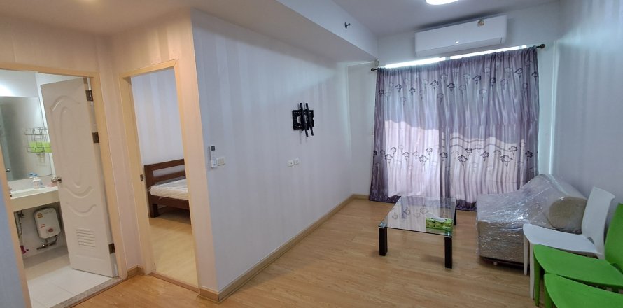 Студия в кондо в Кхлонг Сане, Бангкок, Таиланд № 147487