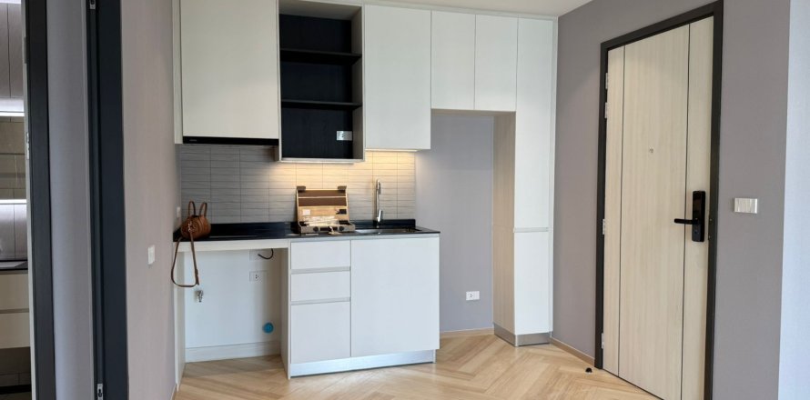 Studio in the Condo in Phuket, Thailand  № 147485