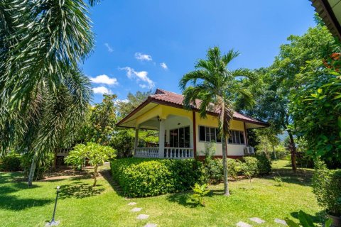 Duplex in Ko Samui, Thailand 18 bedrooms № 138059 - photo 30