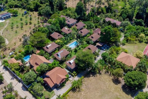 Duplex in Ko Samui, Thailand 18 bedrooms № 138059 - photo 25